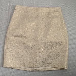 Bebe metallic jacquard skirt size 4